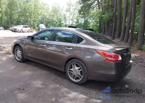 2013 Nissan Altima 2.5 S from USA, damaged, VIN 1N4AL3AP3DC142720